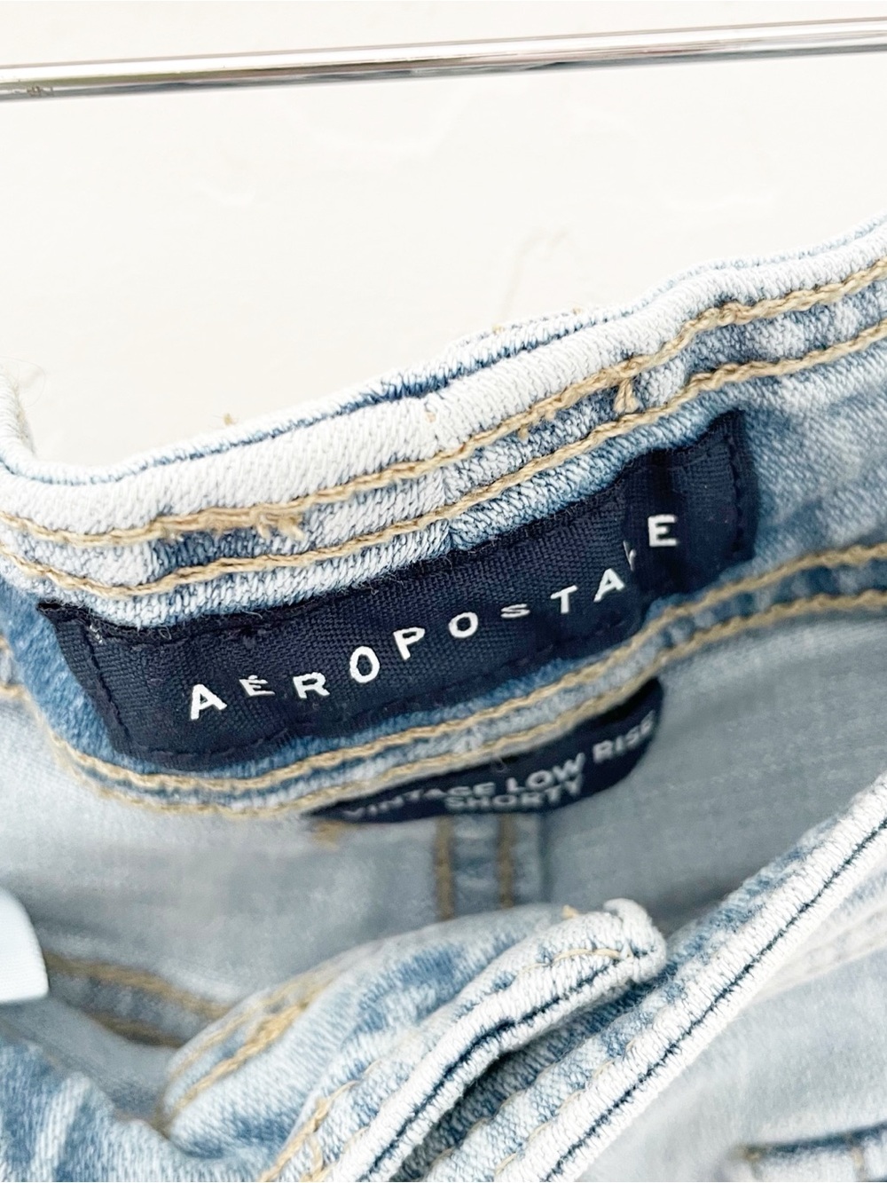 Aeropostale y2k 2000 low rise shorties size 6 - Picture 2 of 5